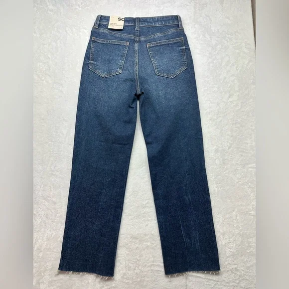 SO woman’s Straight Fit Blue Jeans - Picture 2 of 5